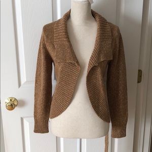 100% wool cardigan with belt